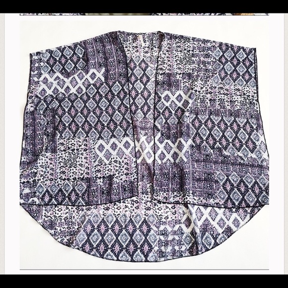 BOHO Kimono Cardigan - Picture 2 of 6